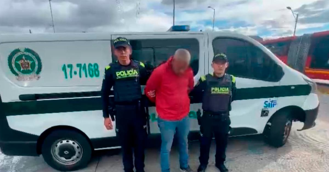 Hombre capturado con 100 dosis de estupefacientes y 3 locales cerrados en Bogotá