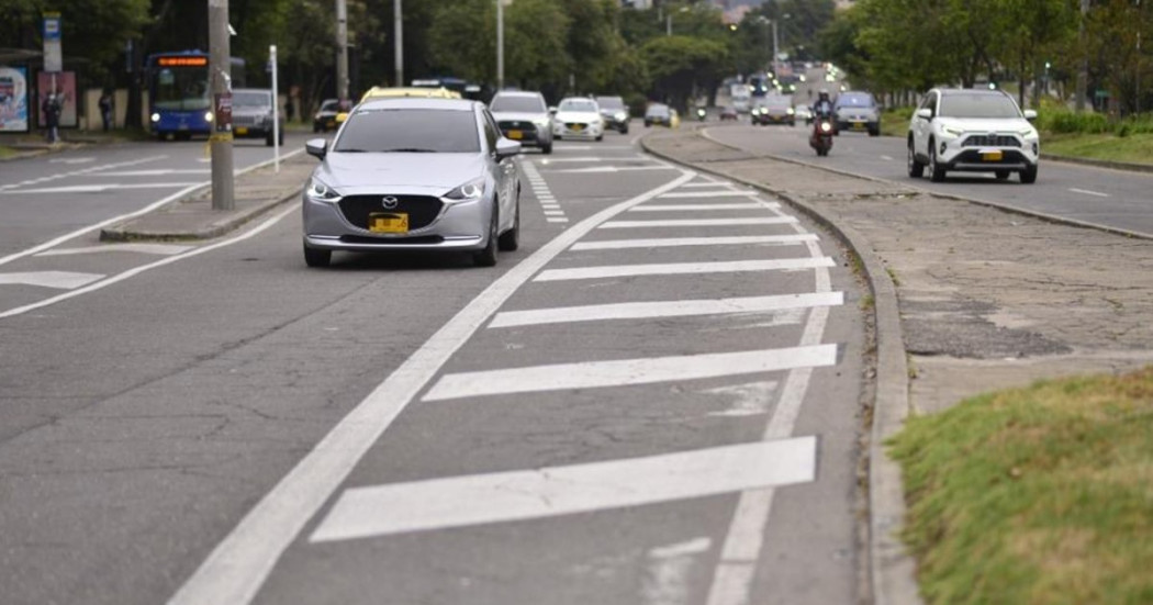 Pico y placa en Bogotá martes 10 septiembre 2024 particulares y taxis