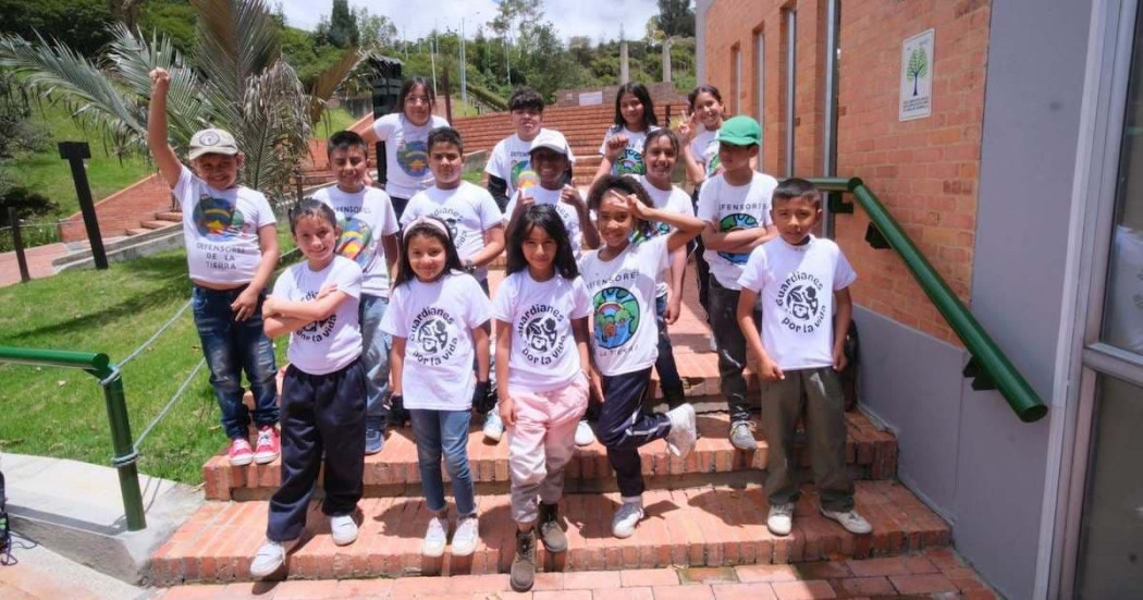 Niños ‘guardianes de la tierra’ en Bogotá envían mensaje a la COP16