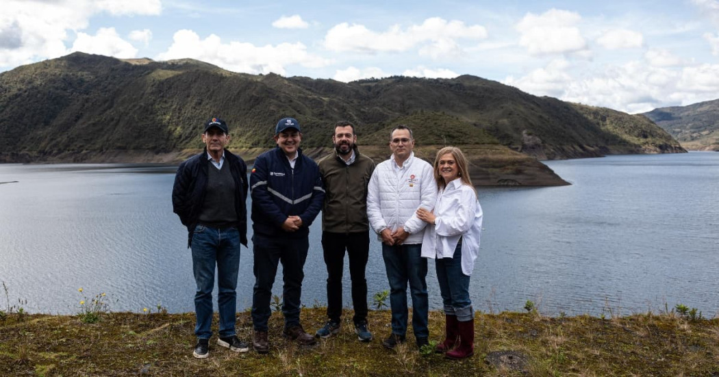 Racionamiento de agua en Bogotá: alcalde Galán visitó embalse Chuza