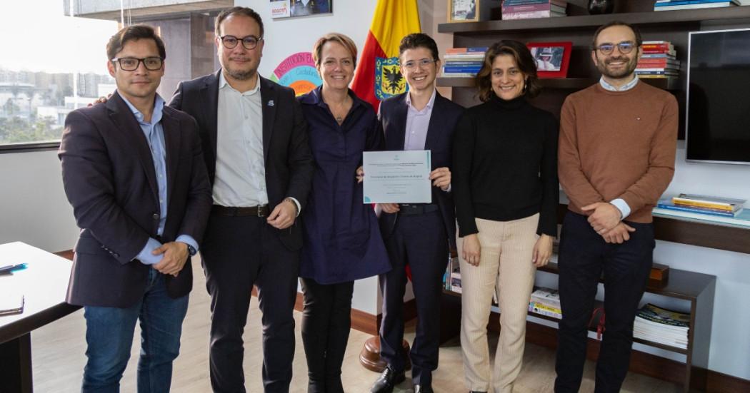 SED recibe reconocimiento por prácticas en prevención al consumo 