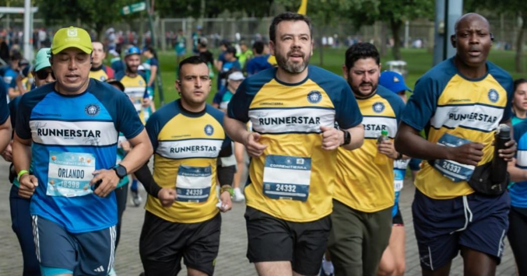 Alcalde participó en carrera atlética en Bogotá