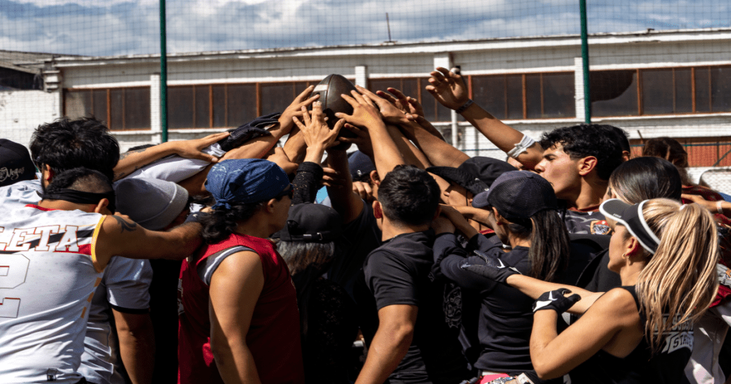 Bogotanos que sueñan con llegar a los Ángeles 2028 en flag football