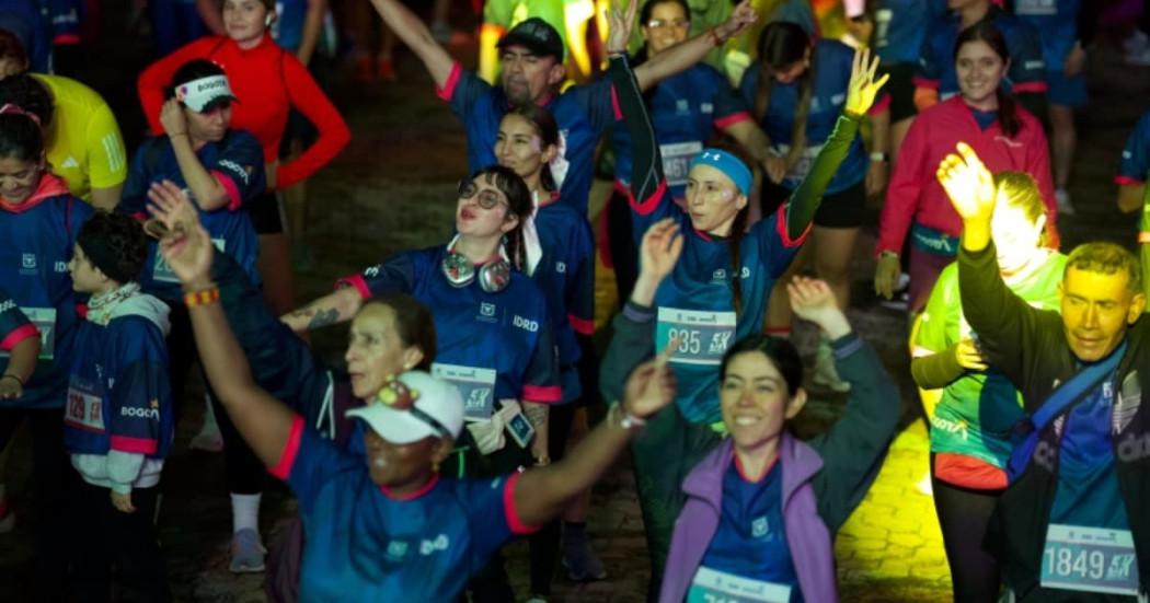 Así fue Bogotá Brilla Neón 5K noche llena de deporte, luces y aleg