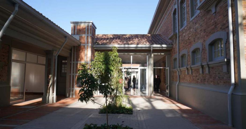 Entrega del primer edificio restaurado del Hospital San Juan en Bogotá