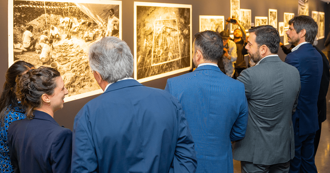 Exposición Exhumar la memoria en el marco de la Feria del Libro Bogotá