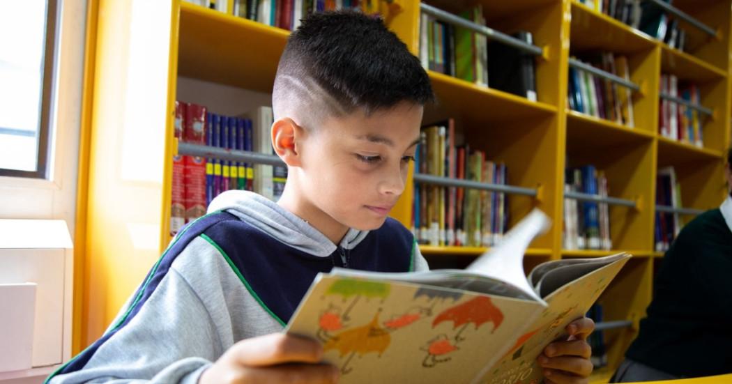 Sec. Educación garantiza la participación de estudiantes en la FILBo 