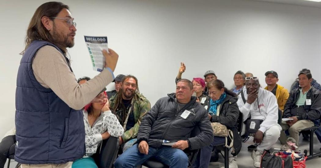 10 claves vendedores informales Decálogo del Espacio Público en Bogotá 2025