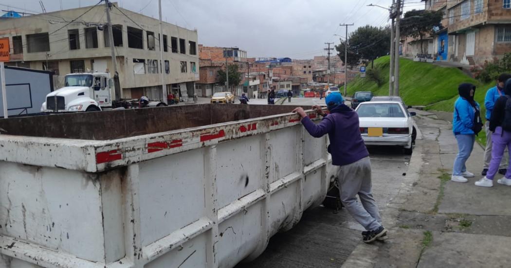 A donde puedo llevar escombros y colchones usados en Bogotá 2025
