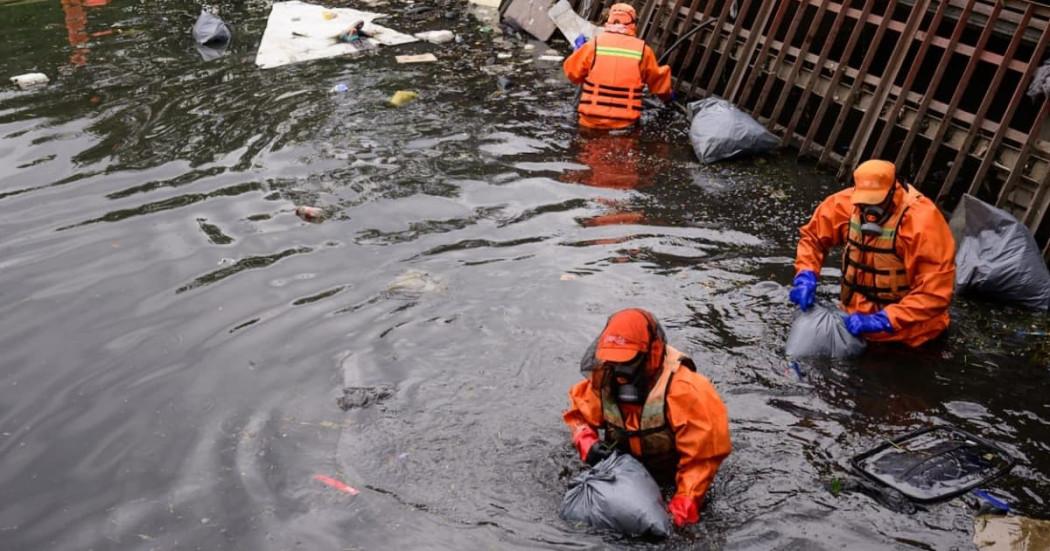 Alcalde Galán lideró operativo de limpieza en Humedal Jaboque Bogotá 2025