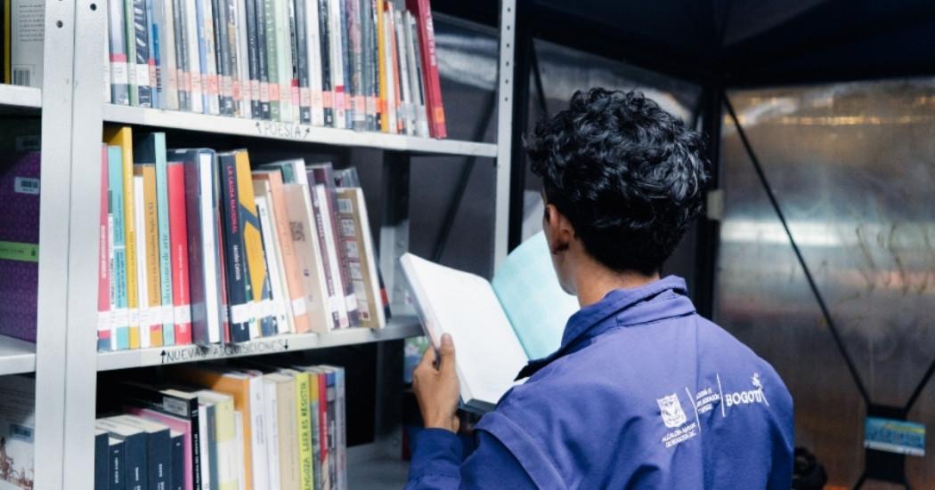 Planes en Bogotá libros recomendados de BibloRed sobre artes y oficios