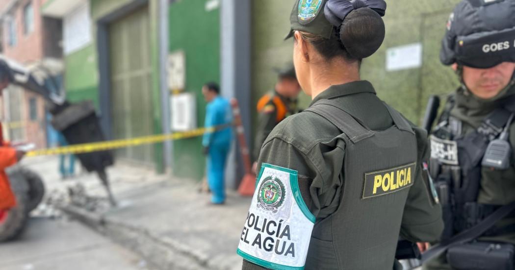 Teléfonos para denunciar conexión ilegal de agua en Bogotá 2025 