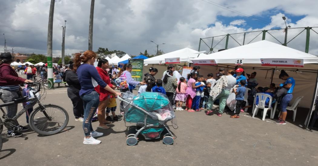 Feria de Servicios en Bogotá asiste a Plaza España viernes 6 de junio