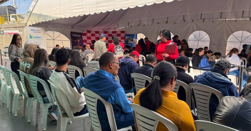 Feria de empleo y servicios de TransMilenio Usme Bogotá 7 de junio