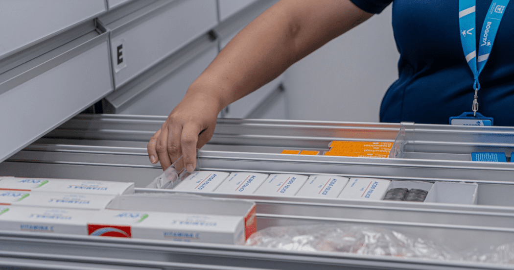 Salud en Bogotá mejora la entrega de medicamentos con apoyo de COHAN