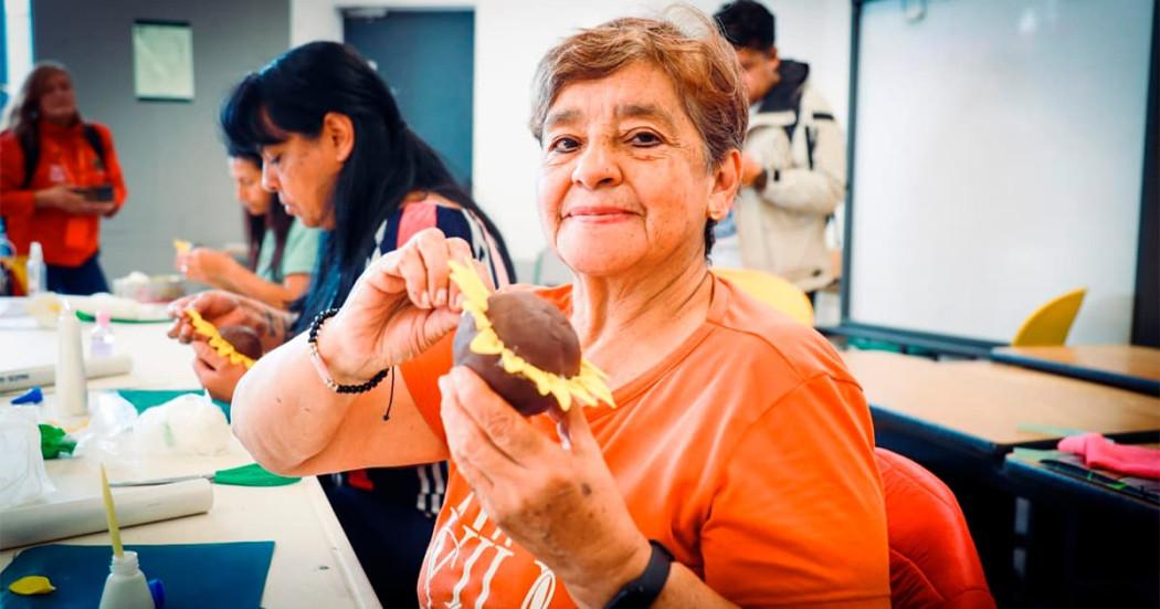 Bogotá fortalece Estrategia de Mujeres con autonomía económica 2025