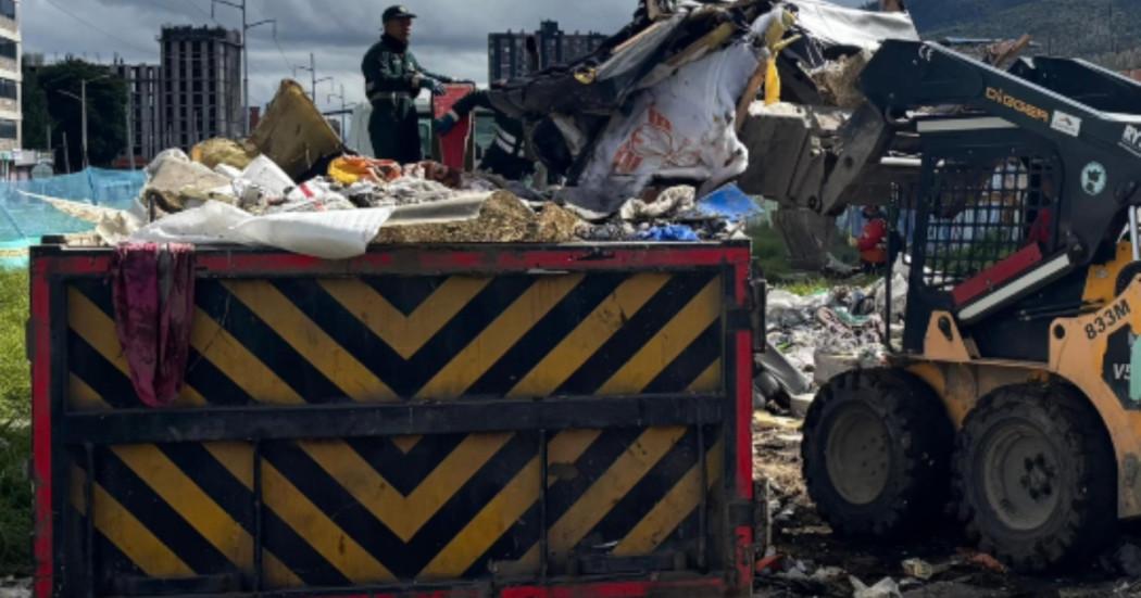 Ecoruta UAESP en Bogotá recolección escombros sábado 16 de agosto