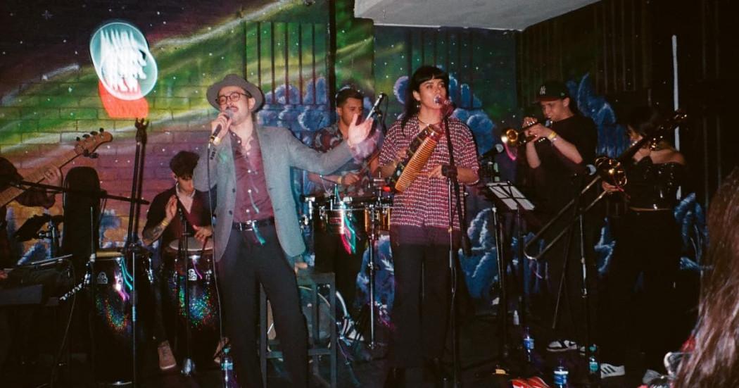 Alejandro Rincón y La Saloma en uno de sus conciertos. 