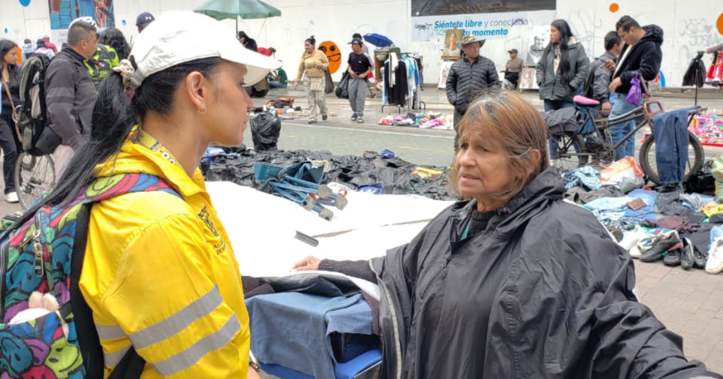 Oferta social para los vendedores informales de la Carrera Séptima