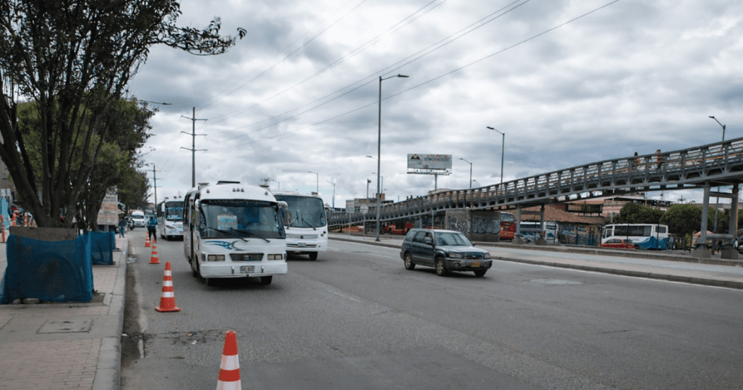 Pico y placa en Bogotá viernes 5 de septiembre particulares y taxis