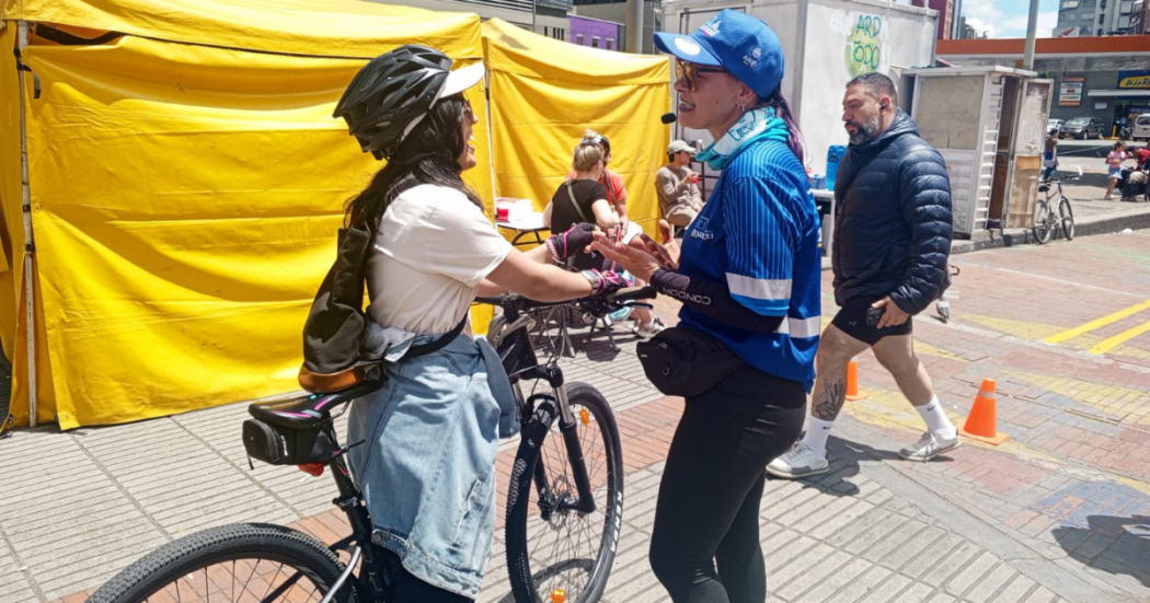Ciclistas participaron en la jornada de seguridad vial en Bogotá