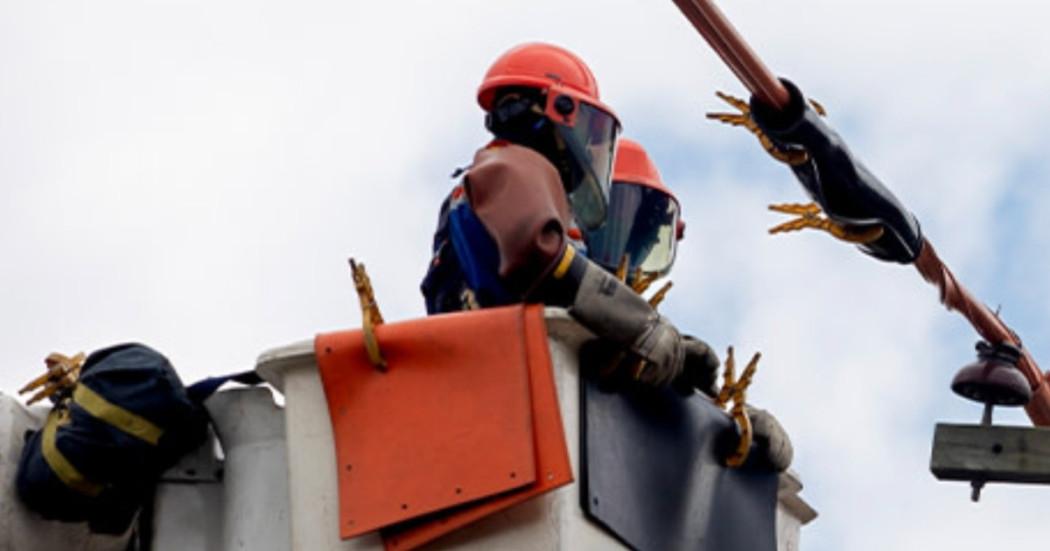 Foto trabajadores Enel Colombia 