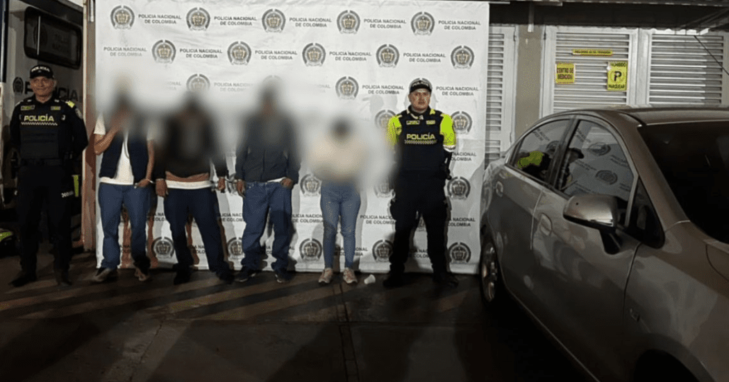 Detienen 4 personas involucradas en el hurto de vehículo en Bogotá
