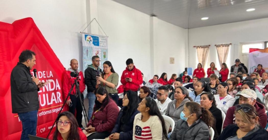 Jornada diálogo subsidios de vivienda 'Mejora tu Casa' en Bosa Bogotá