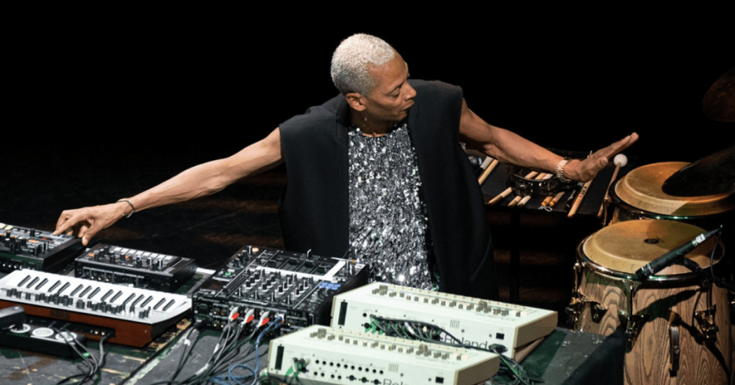 Planes Planetario de Bogotá concierto música electrónica 11 octubre 