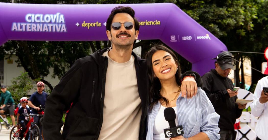 Foto de un hombre y una mujer, presentadores del programa de televisión Cicloviva