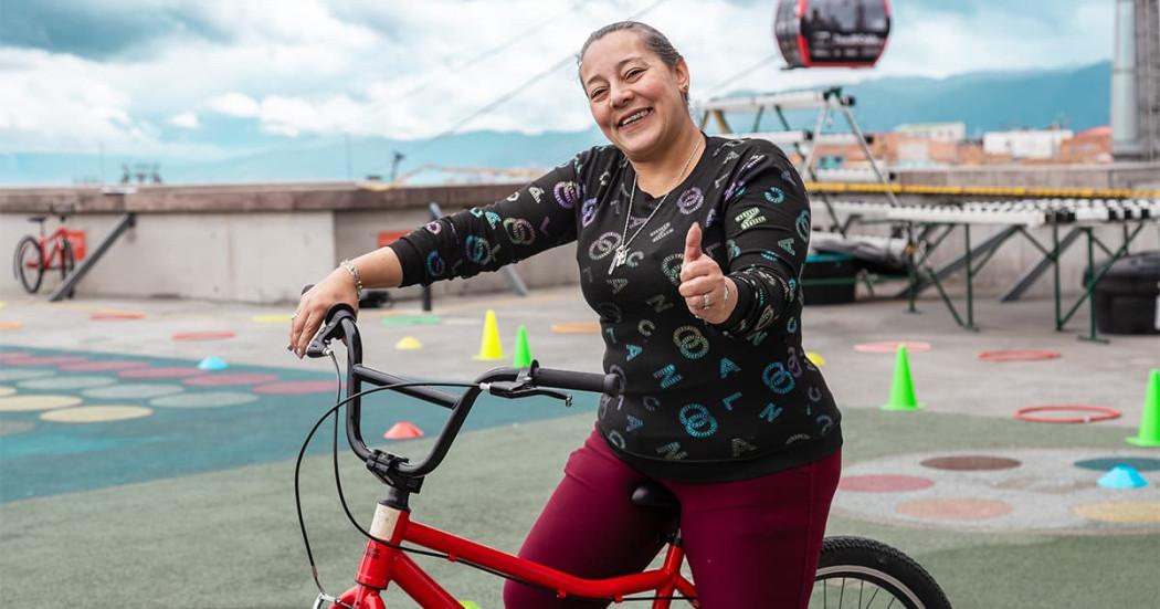 Sistema de Cuidado le apuesta a reducir la pobreza de tiempo de las mujeres en Bogotá