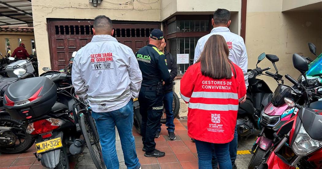 Imagen de operativo de control por parte de autoridades en Bogotá.