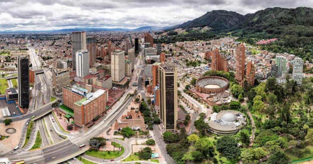 Foto de panorámica de Bogotá en el centro internacional.