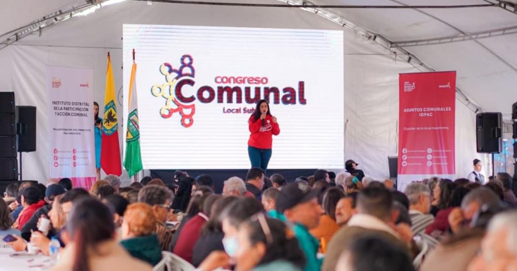 Foto del Congreso Comunal Local del IDPAC y asistentes a este encuentro ciudadano.