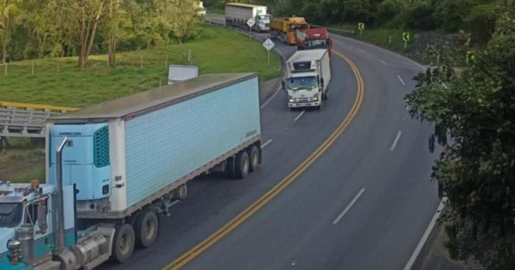 Movilidad en Vía al Llano Bogotá Villavicencio hoy martes 7 de octubre