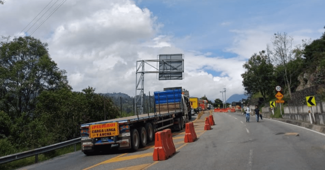 Continúa pico y placa 4x2 en Vía al Llano movilidad 3 de octubre | Bogota.gov.co