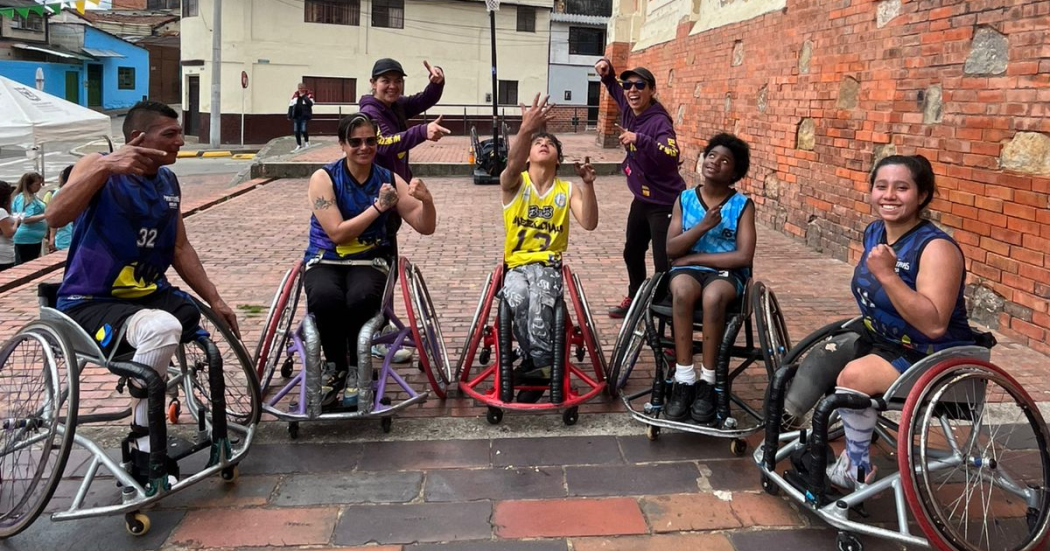 Imagen de los deportistas en sillas de ruedas