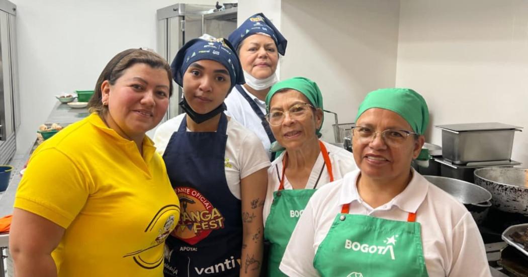 Cocineras tradicionales de las Plazas Distritales de Mercado
