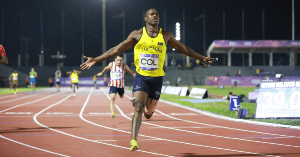 Imagen del atleta Ronal Longa en competencia