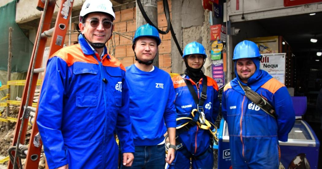 Foto que muestra trabajadores de ETB