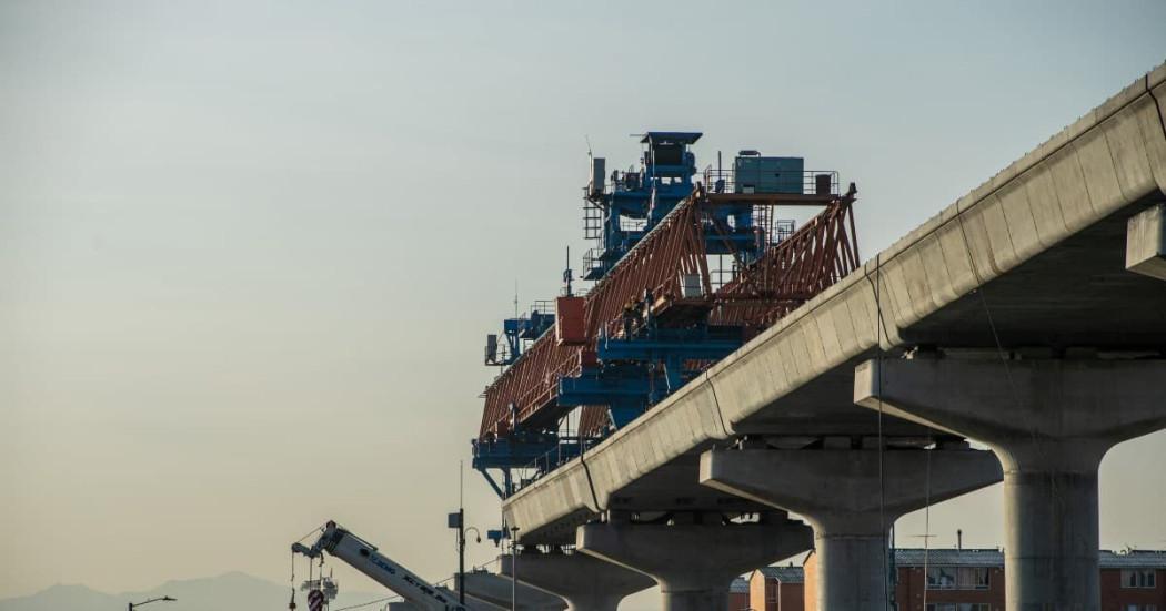 Foto de un frente de obra del Metro de Bogotá