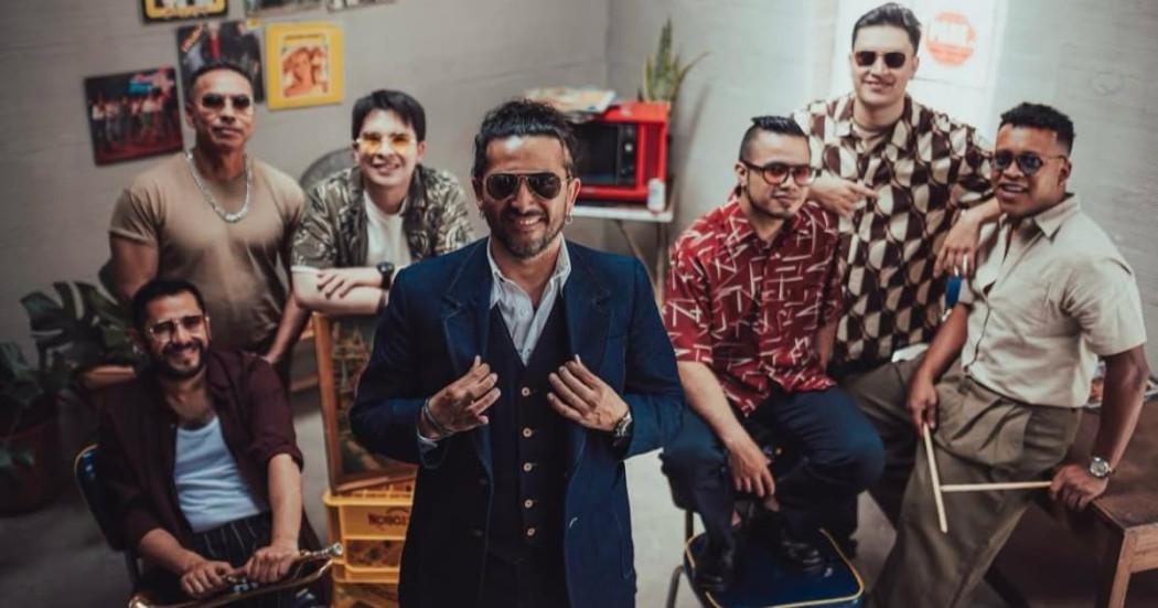 Grupo de salsa bogotano es estudio