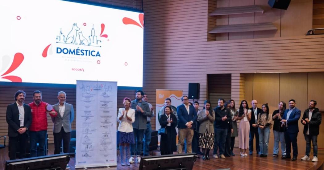 Foto del primer Encuentro Internacional de Ciudades por la Fauna Doméstica en Bogotá.