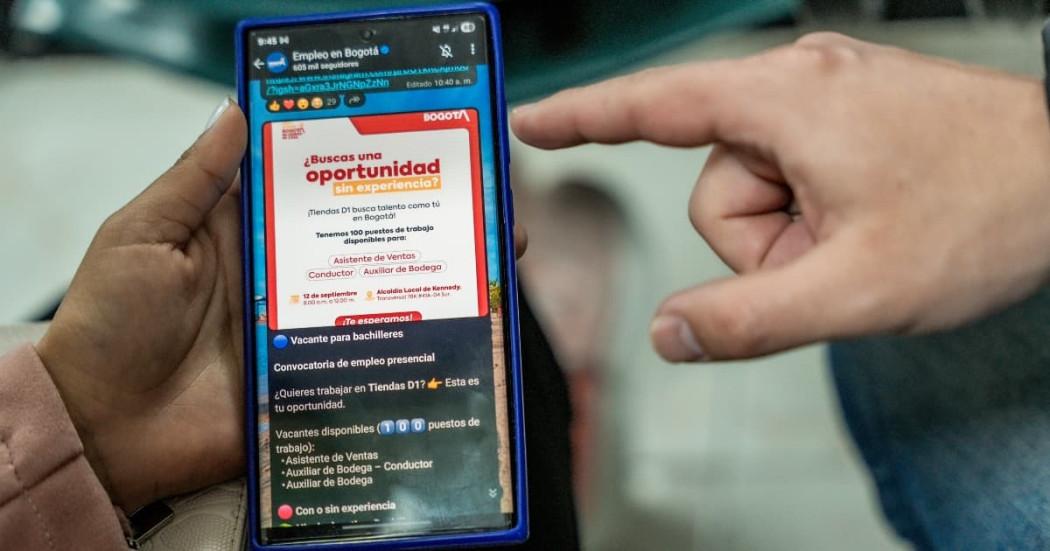 Foto del canal de WhatsApp Bogotá Empleo con ofertas laborales cada semana.