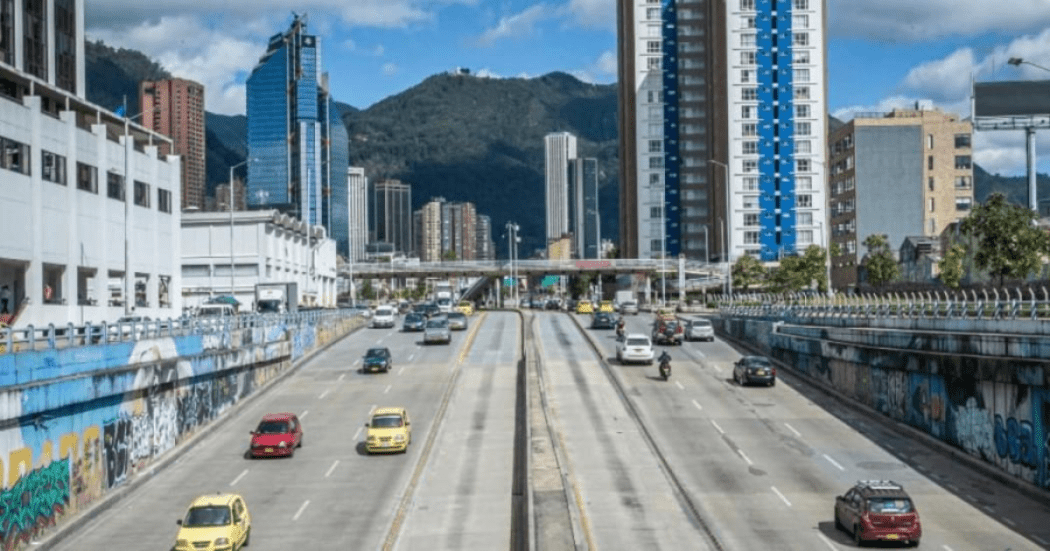 Imagen dela avenida el Dorado a la altura de la carrera séptima
