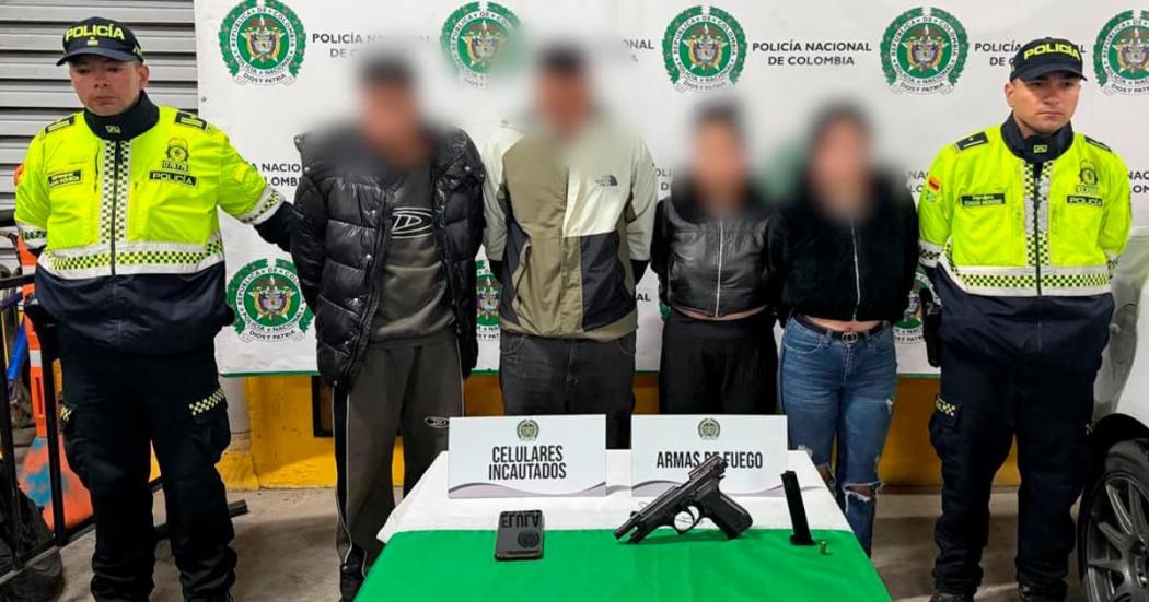 En la foto los capturados por la Policía por hurtar vehículo en el centro de Bogotá