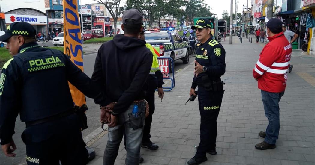 En la foto uno de los capturados en estos operativos de seguridad 