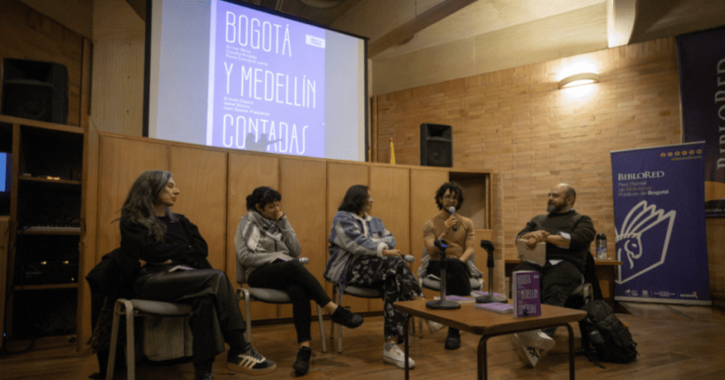 Imagen de seis panelistas sentados hablando sobre esta publicación.