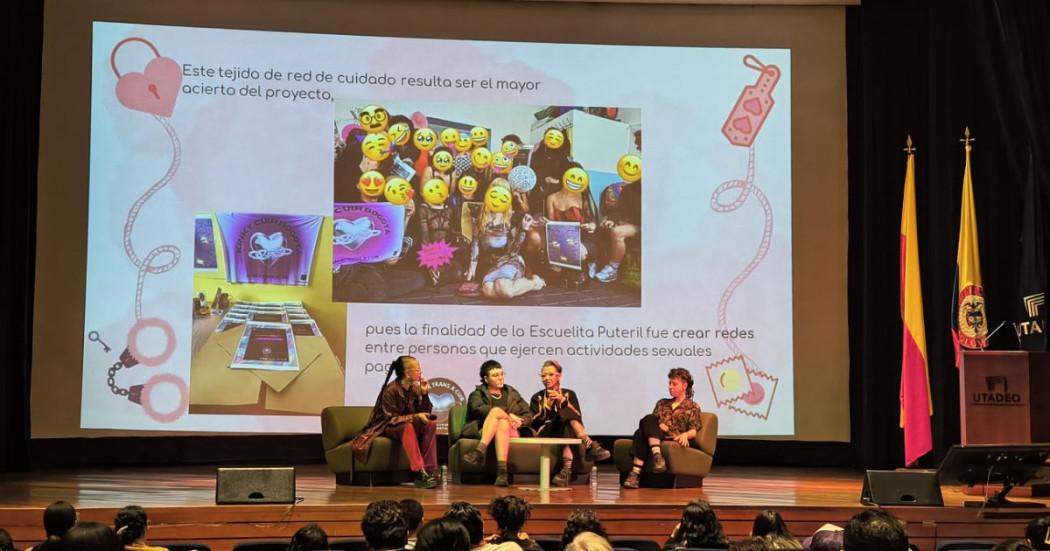 Imagen de 4 panelistas en Asamblea Anual de Seguimiento y Balance de la Política Pública de Actividades Sexuales Pagadas