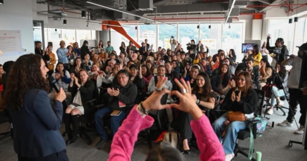 En la foto todas las personas que participaron en el evento 